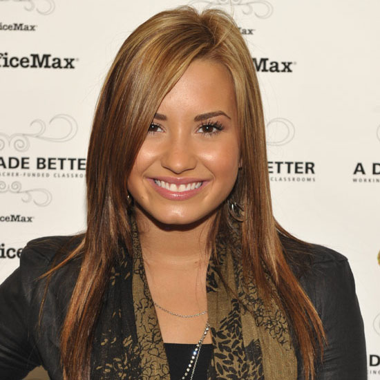 demi lovato hairstyles 2011. demi lovato in rehab 2011.