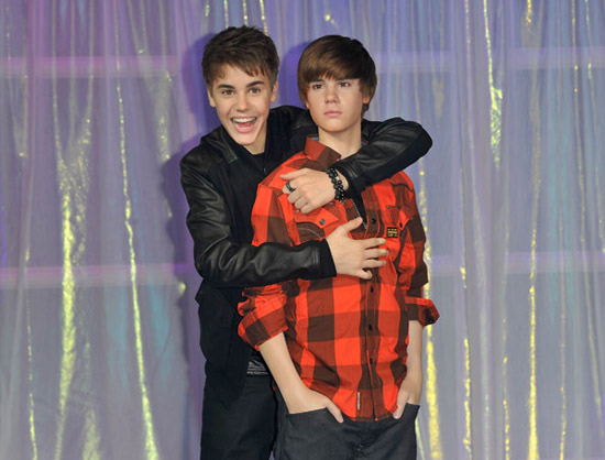 justin bieber wax figure in nyc. Justin Bieber has met his