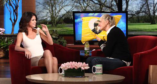 selena gomez on ellen show. Selena Gomez must be blushing