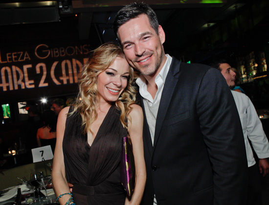 eddie cibrian and leann rimes wedding pics. Country singer LeAnn Rimes wed