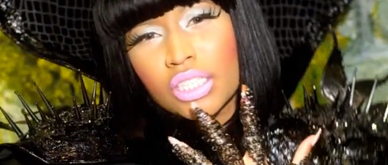 MUSIC VIDEO: Nicki Minaj - Va Va Voom