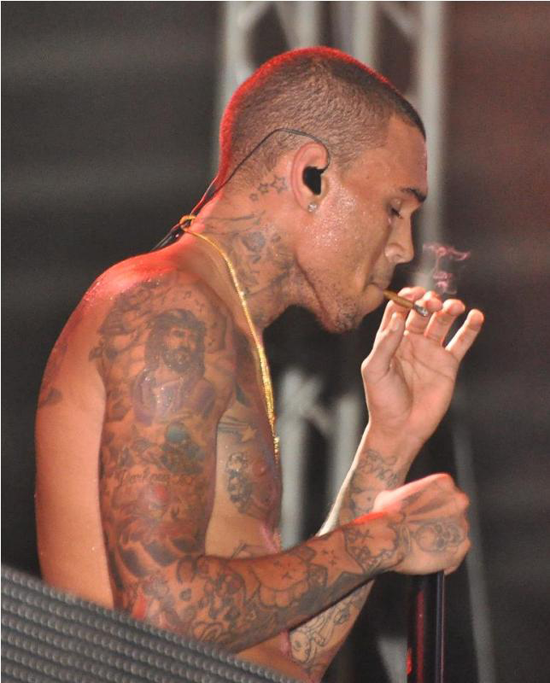 chris-brown-weed