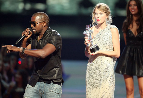 taylor-kanye-vmas