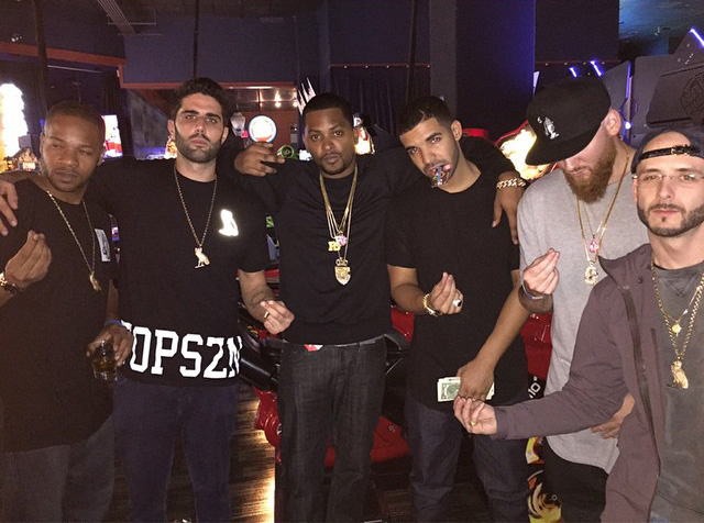 drake-instagram-photo-dave-busters-birthday