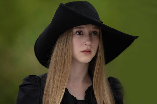 american-horror-story-taissa-farmiga