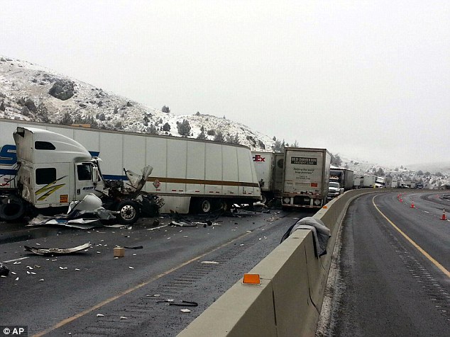 Oregon semi truck crash on I-84