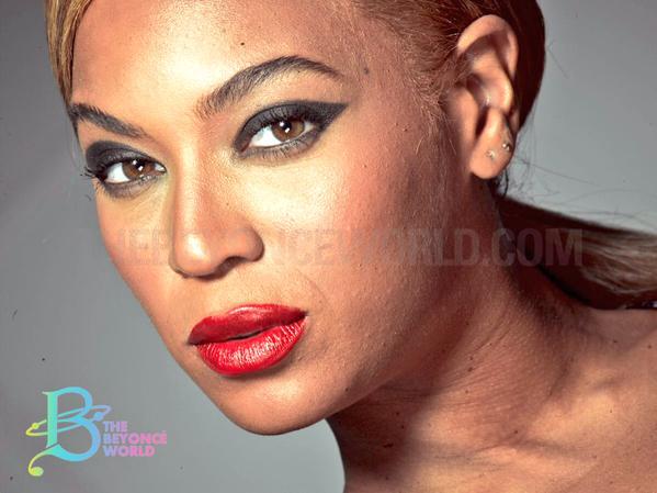 Beyoncé allegedly "unretouched" photo from 2013 L'Oreal campaign shoot