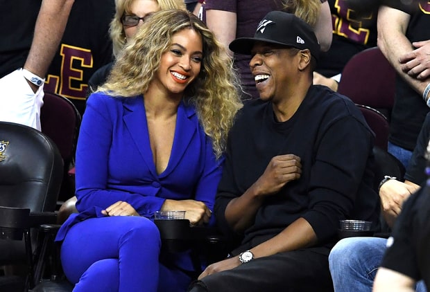 Beyoncé & Jay Z courtside at Game 6 of the 2016 NBA Finals in Cleveland (Golden State vs. Cavaliers)