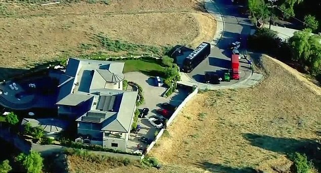 Chris-Brown-Police-House