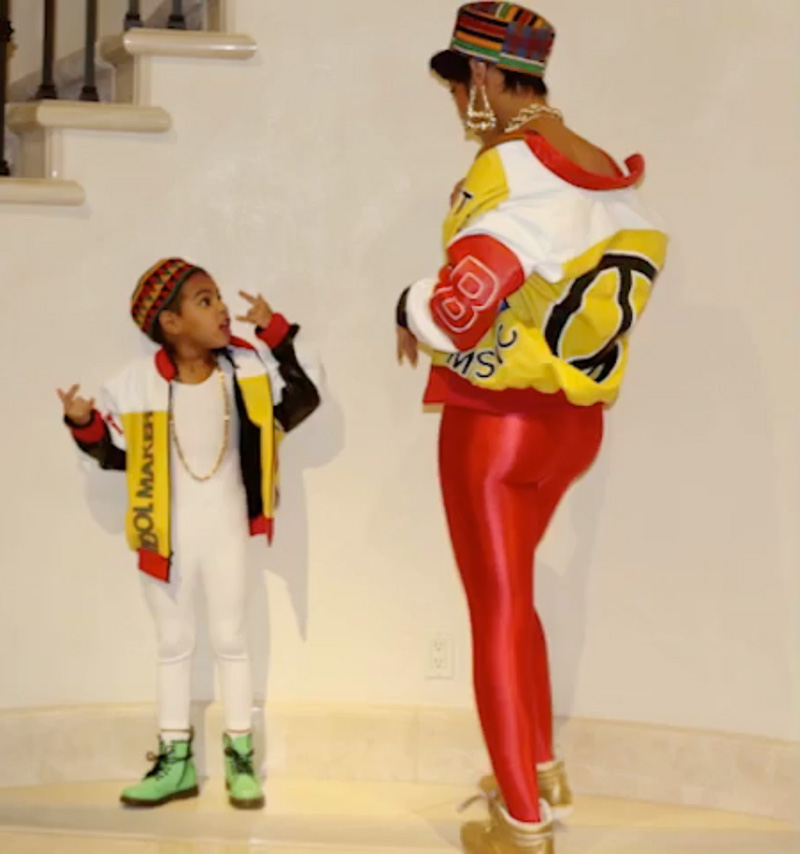 Blue Ivy and Beyoncé as "Salt-N-Pepa" for Halloween (2016)