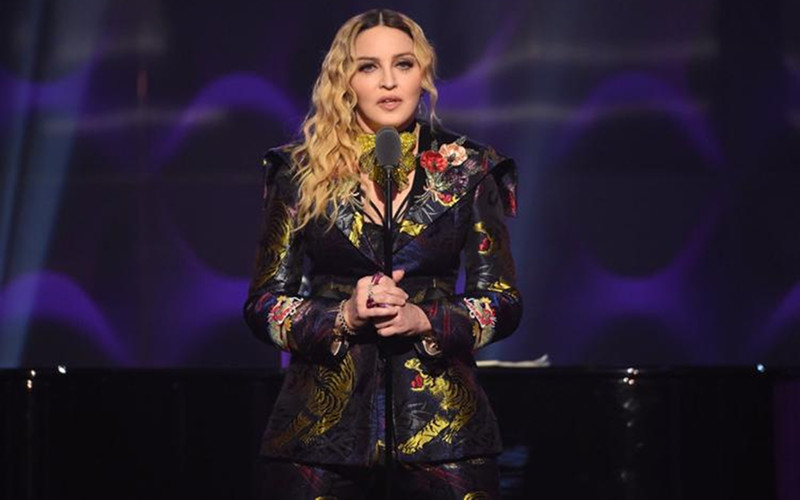 Madonna-Woman-of-the-Year