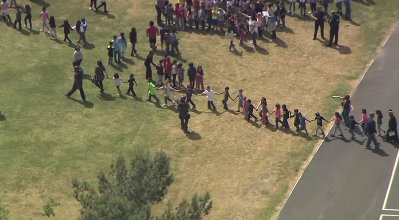 north-park-elementary-shcool-san-bernardino-kids-outside