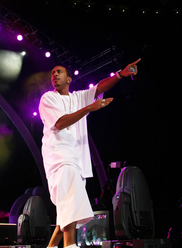 Ludacris performing at the 2007 Essence Music Festival