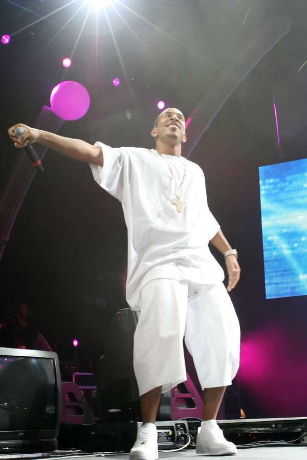 Ludacris performing at the 2007 Essence Music Festival