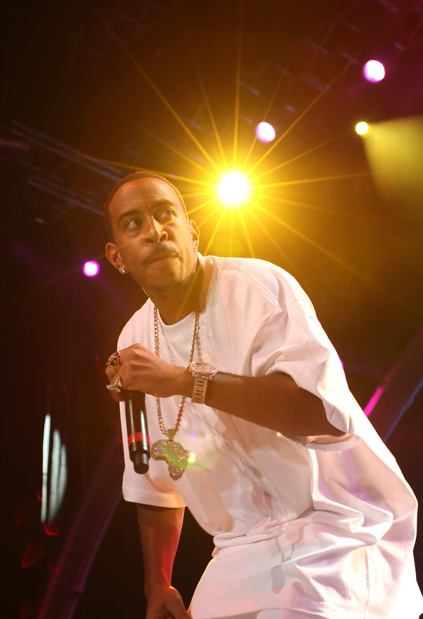 Ludacris performing at the 2007 Essence Music Festival