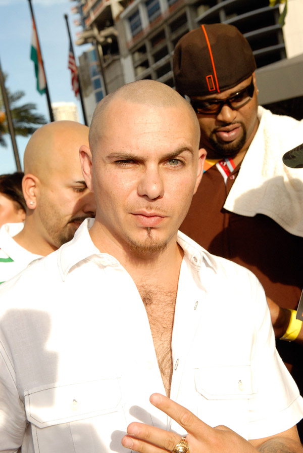 Pit Bull arriving at the 2007 O’Zone Awards