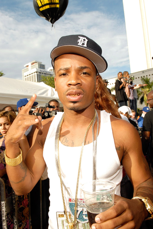 Plies arriving at the 2007 O’Zone Awards