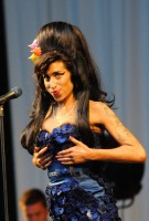 Amy Winehouse performing at Gastonbury