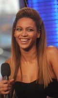 Beyonce on TRL (Oct.14.2008)