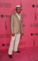Terrence Howard // 2008 Victoria’s Secret Fashion Show (Pink Carpet)