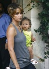 Halle Berry & her daughter Nahla leaving Barefoot Restaurant in West Hollywood (May 2nd 2009)