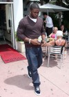 Reggie Bush leaving Miami Beach restaurant (May 18th 2009)