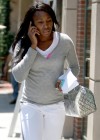 Venus Williams running errands in Beverly Hills (July 16th 2009)