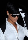 Rihanna on her way to 1 Oak nightclub in NYC (June 29th 2009)