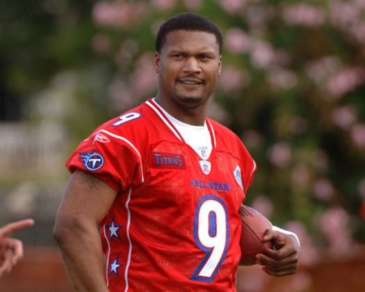 Former NFL Player Steve McNair (1973 - 2009) Found Shot to Death