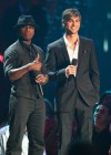 Ne-Yo and Chace Crawford // 2009 MTV Video Music Awards (Show)