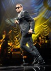 Maxwell performs at New York City’s Madison Square Garden for his “BLACKsummers’night” fall tour (September 28th 2009)