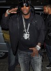 Young Jeezy leaving Rihanna’s Nokia concert in London – November 16th 2009