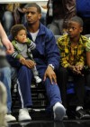 Chris Paul with his sons // 2010 NBA All-Star Celebrity Game