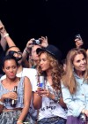 Solange, Beyonce and Maria Shriver // 2010 Coachella Festival – Day 1