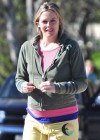 alicia-silverstone-pregnant-jogging-top
