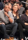 Jay-Z, Beyonce and cousin Angie watch the Brooklyn Nets play against the Los Angeles Clippers (Nov 23 2012)