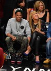 Beyonce and Jay-Z watch the Brooklyn Nets take on the New York Knicks (Nov 26)