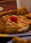 Beyonce shows off some delicious chicken & waffles