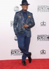 Ne-Yo on the red carpet of the 2014 American Music Awards
