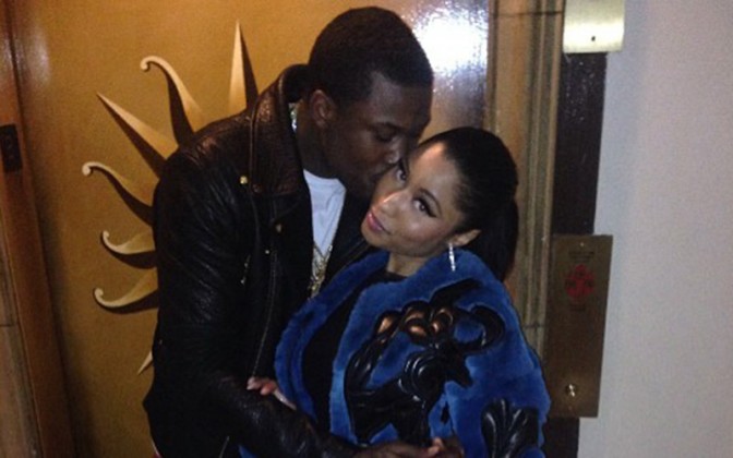 Meek Mill And Nicki Minaj Fuel Dating Rumors With Kissing Photo 0396