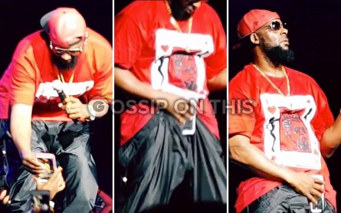 Watch R Kelly Gets Sexual On Stage And Rubs Fan S Phone On
