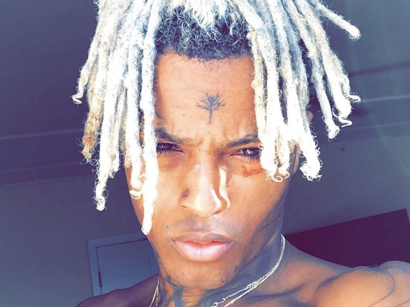 The 20-year-old, whose real name is Jahseh Dwayne Onfroy, was shopping for ...