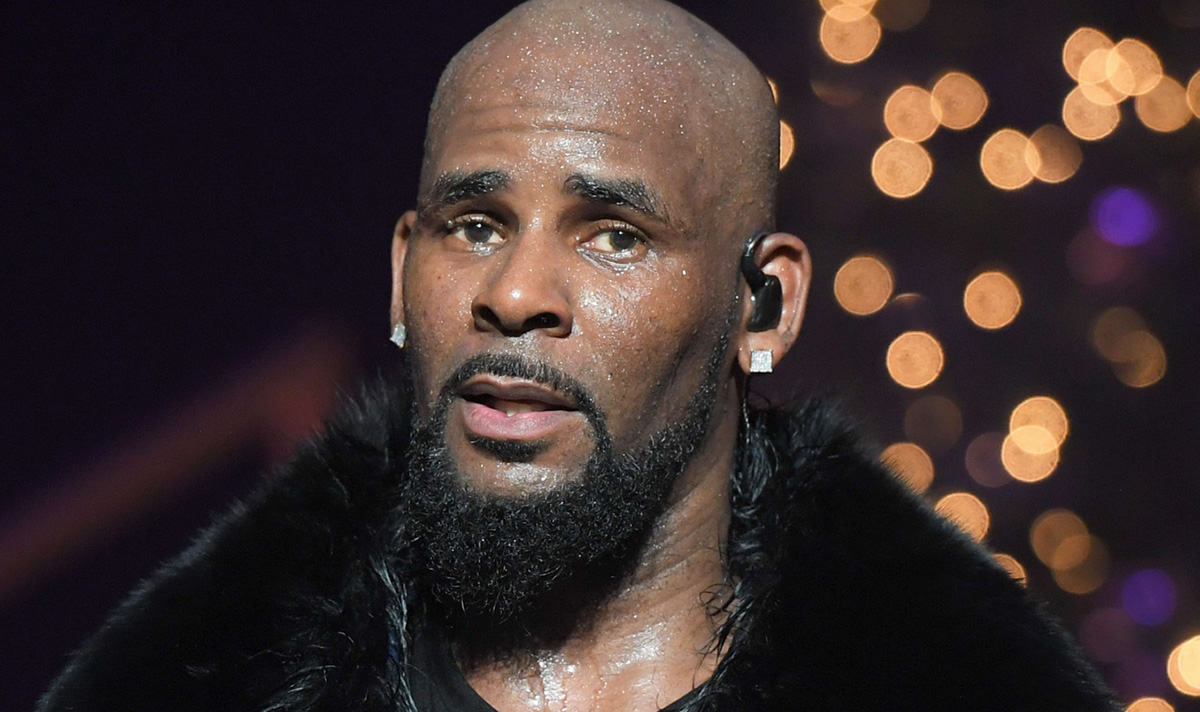 R Kelly Faces Potential Indictment After New Sex Tape With ANOTHER 14