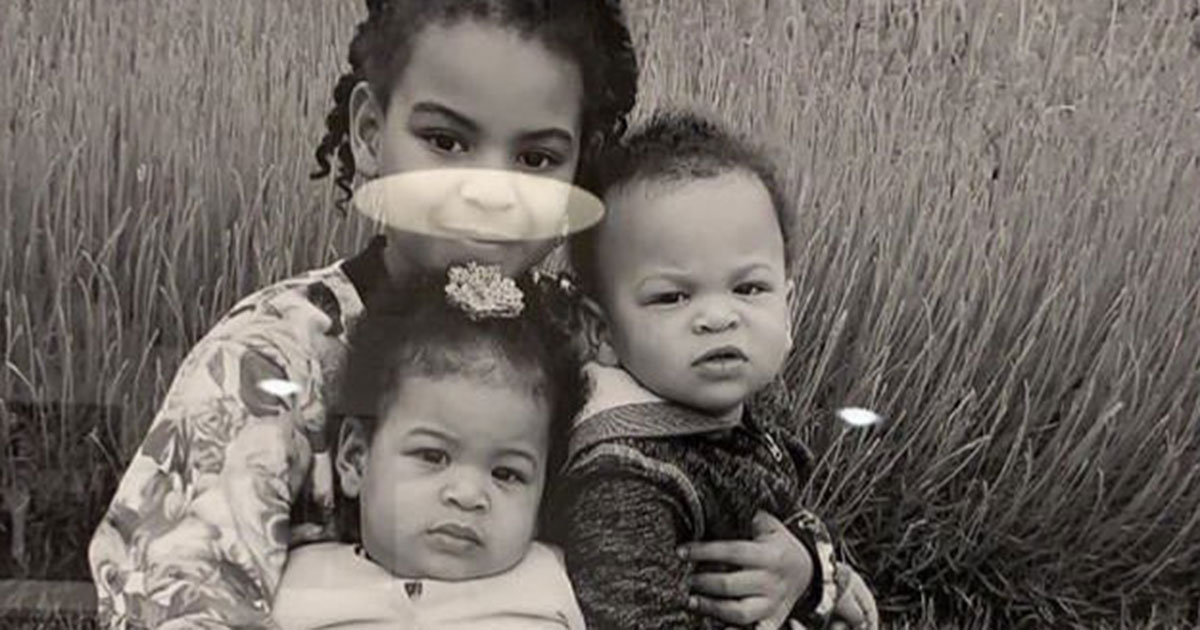 Blue Ivy Carter Poses With Twins Sir & Rumi in Adorable New Photo