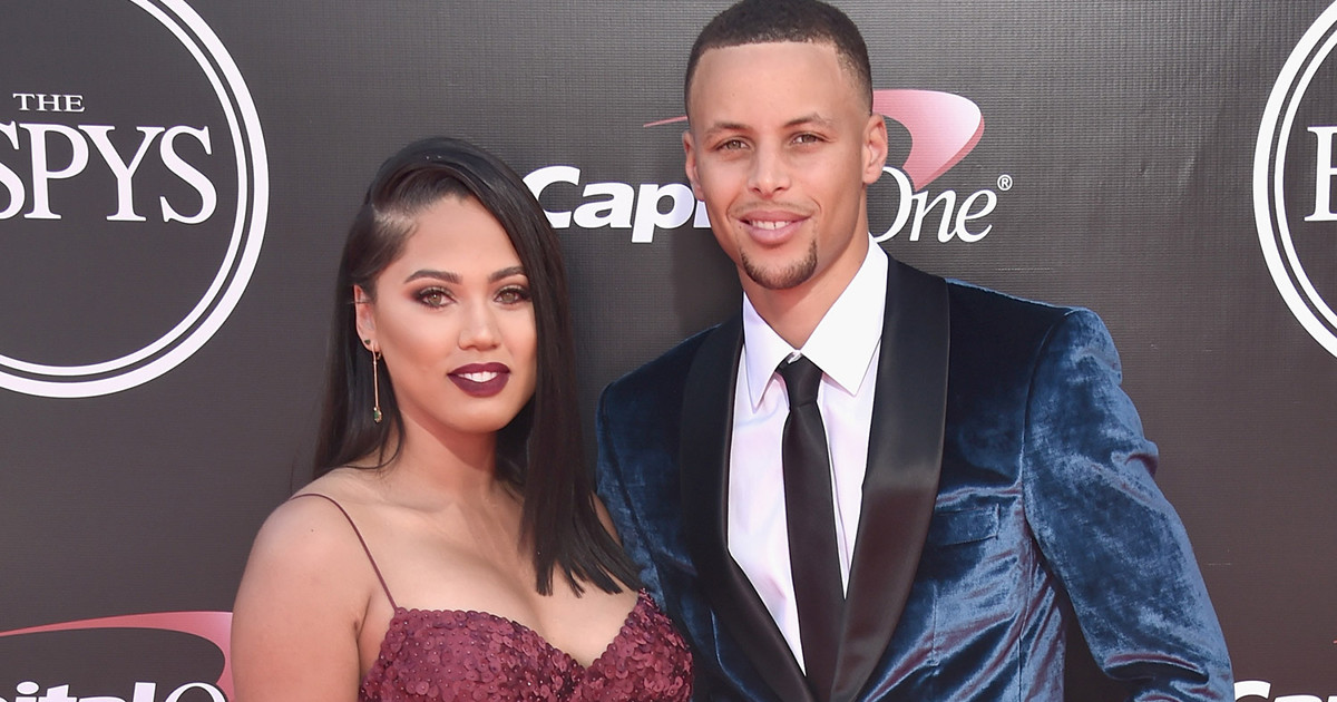 Ayesha Curry Opens Up About Steph on 'Red Table Talk': “The Ladies Will  Always Be Lurking”
