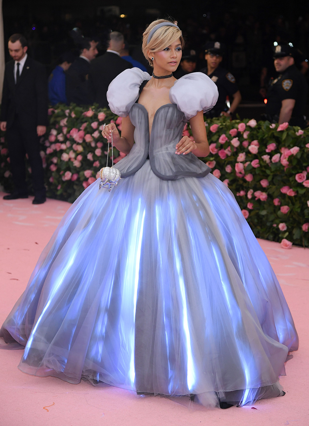 Zendaya Slayed the Met Gala Red Carpet Looking Like a Real ...