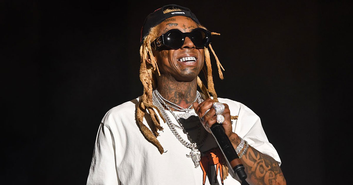 Lil Wayne’s Private Plane Searched for Drugs & Guns By Federal Agents ...